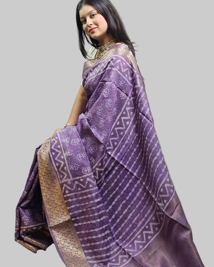 Lustrous Lavendar Russian Silk Saree