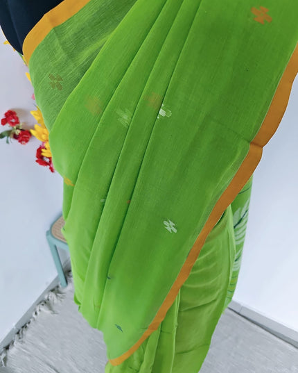 Kesar Tulsi Jamdani Hanwoven Saree