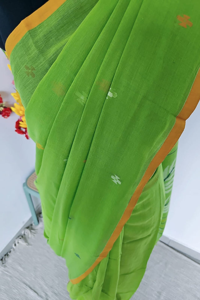 Kesar Tulsi Jamdani Hanwoven Saree