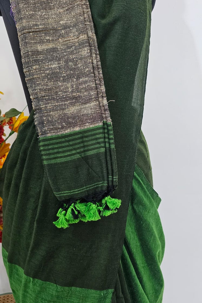 Graceful Green Khadi Cotton Saree