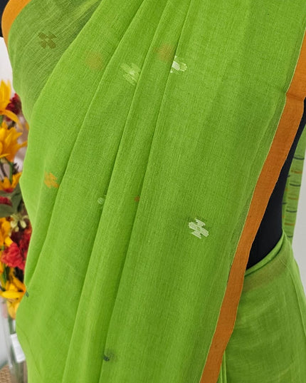 Kesar Tulsi Jamdani Hanwoven Saree
