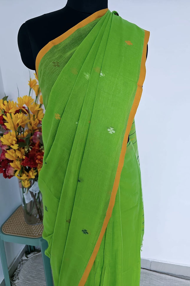 Kesar Tulsi Jamdani Hanwoven Saree