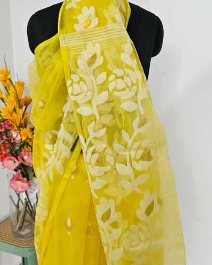 Haldi Phool Handwoven Jamdani Saree