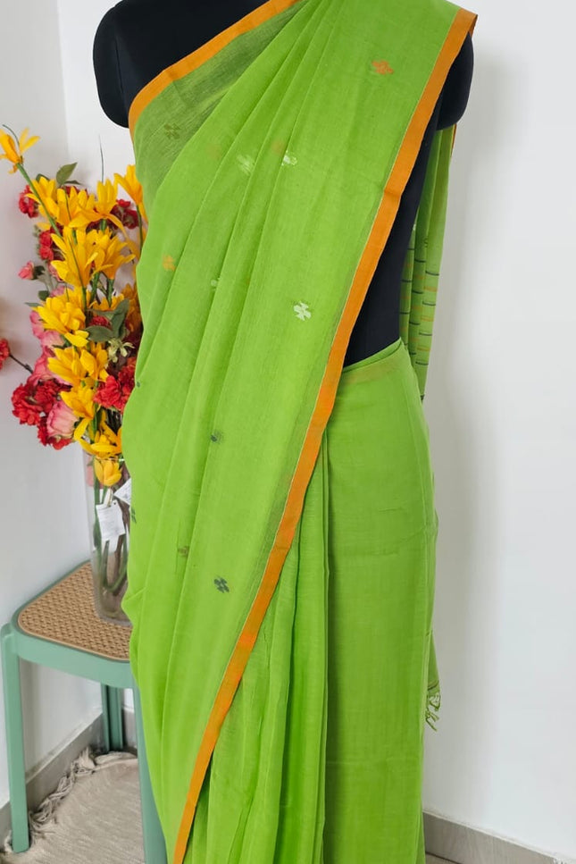 Kesar Tulsi Jamdani Hanwoven Saree