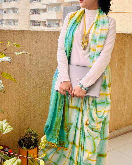 Vrindavan Skies Tie-Dye Mul Cotton Saree