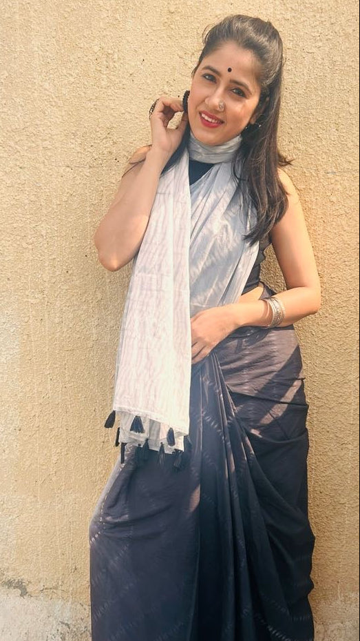 Monochrome Muse Handblock Cotton Saree