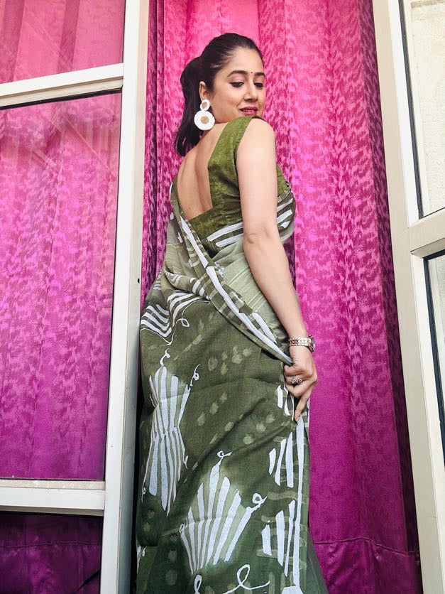 Handblock Olive Saree with Tribal Print
